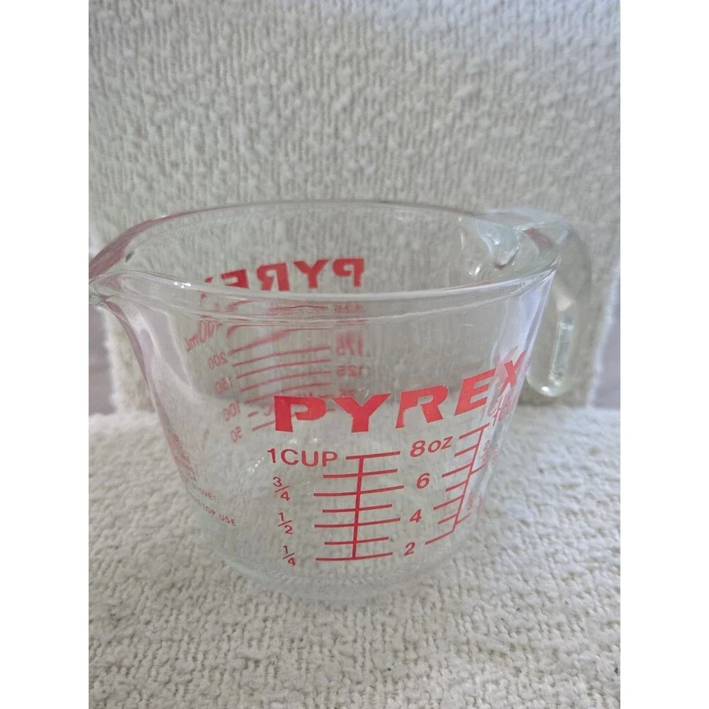 VTG PYREX One Cup Glass Measuring Cup Metric Ounces Red Letters #508 USA Exc